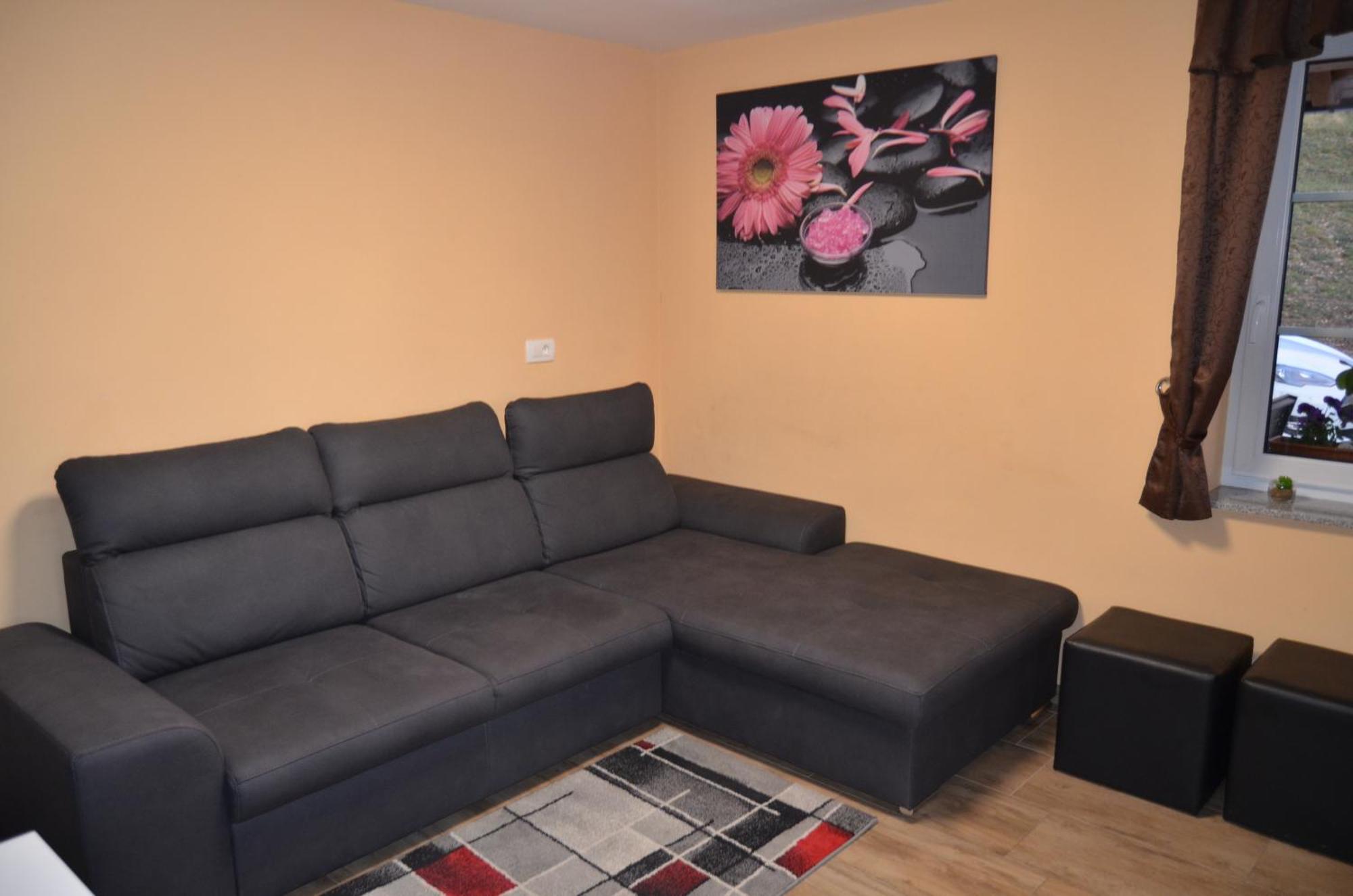 Holiday Home With Hot Tub And Sauna Sabina Rovte Exteriör bild